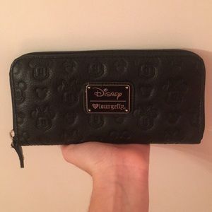 Minnie and Mickey Loungefly Wallet